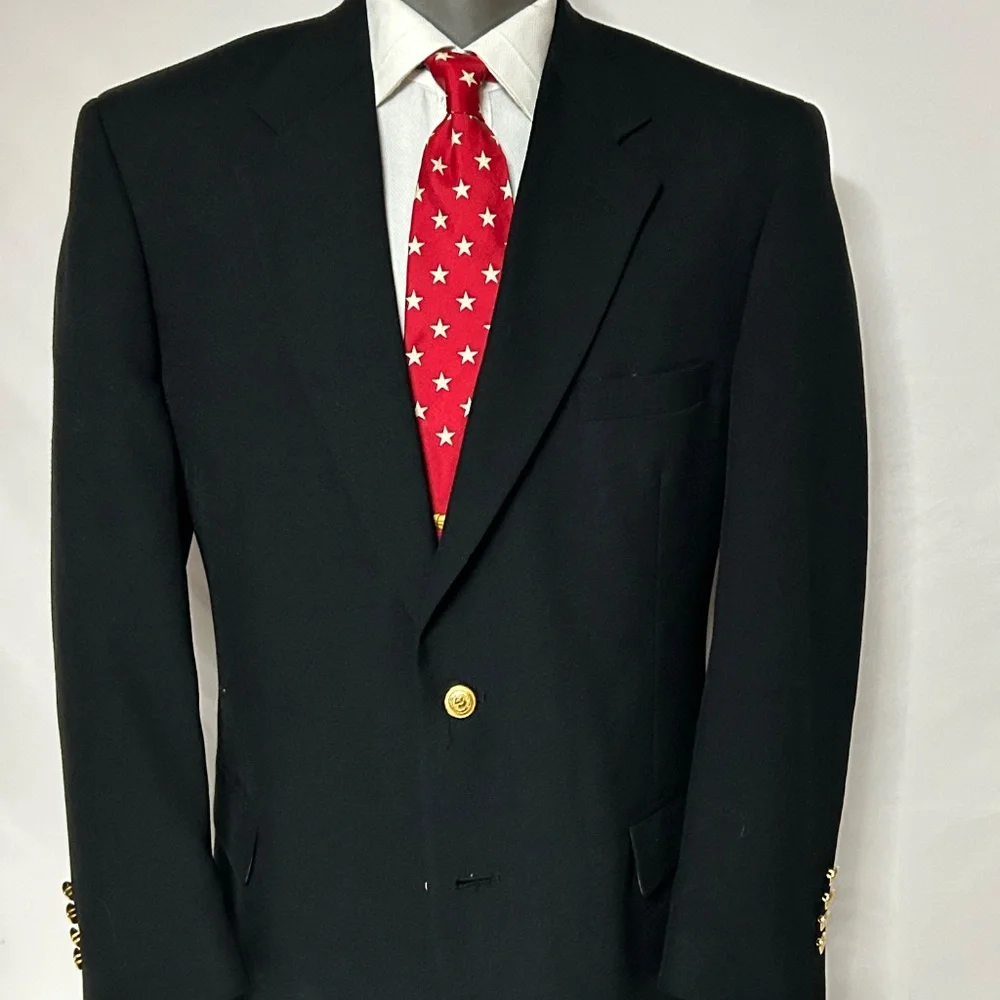 Wimbledon Blazer Sport Coat Size Black Gold‎ Logo Buttons
